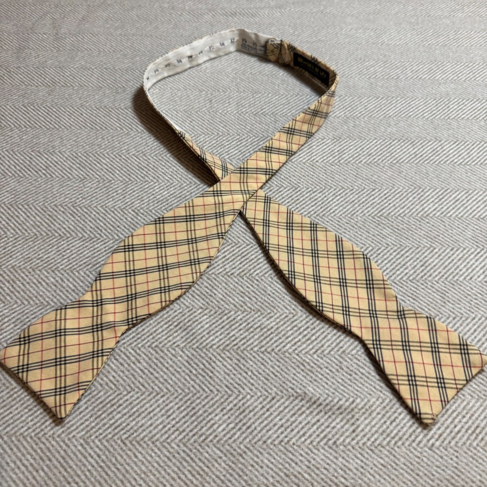 Bowties by Lili Tan Plaid Silk Self-Tie Bow Tie Adjustable Mens Formal Accessory